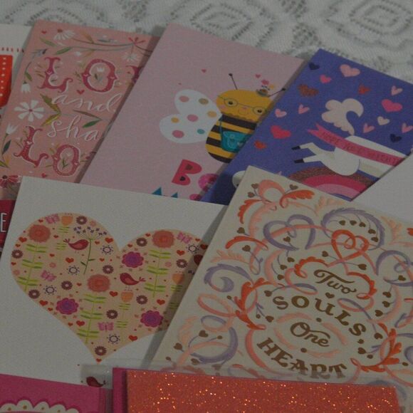 Valentines Day Cards 15 Assorted Brand New with Envelopes - Picture 3 of 15